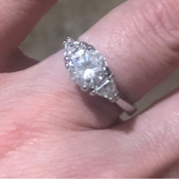 Sterling Silver Band And Setting Tri Stone Cz 2 Triangles 1 Round 8.5